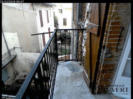 Bel Appartement T2 Meublé et Rénové avec Goût - Photo 2
