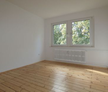 *** sanierte Erdgeschoss-Wohnung mit Dusche und Balkon gesucht? *** - Foto 4