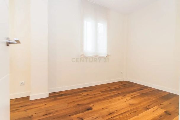 Madrid, Community of Madrid - Photo 1