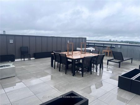 For Lease - 95 Dundas Street Unit# 511, Oakville, Ontario - Photo 3