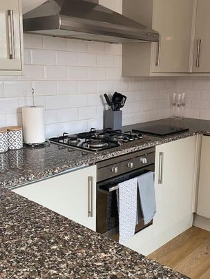 Providence Place - Photo 1