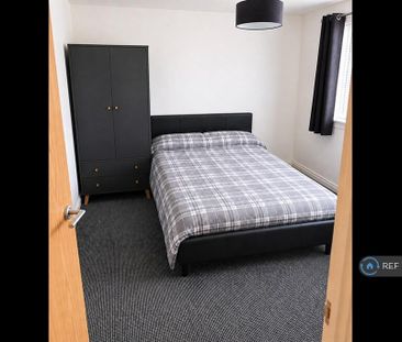 2 bedroom semi-detached house to rent - Photo 5