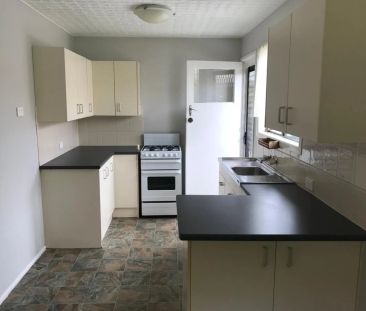 3 Crown Street, - Photo 2