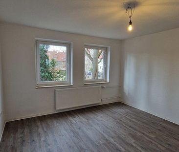 Seien Sie fasziniert, schöne Wohnung, frisch saniert! - Photo 1