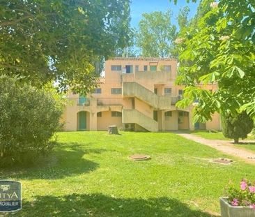 Location Appartement 1 pièce 34m² ARLES 13200 - Photo 3