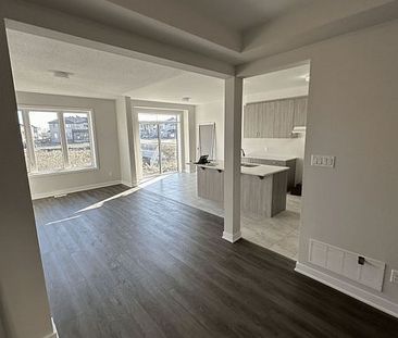 For Lease - 202 Gibbous Place, Barrhaven, Ontario - Photo 6