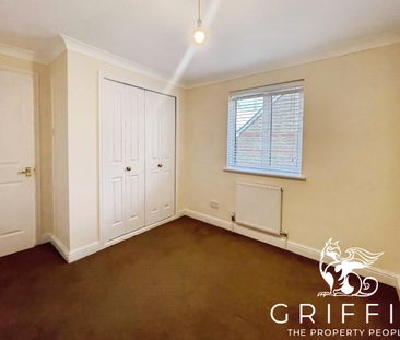 Poplar Close, South Ockendon, RM15 - Photo 5