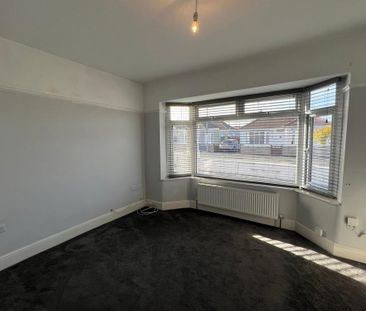 2 bedroom detached bungalow to rent - Photo 1