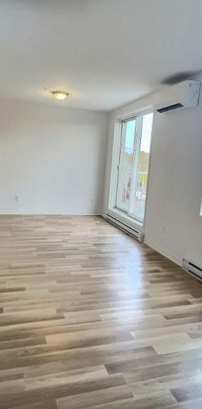 2 CH - 1 SDB - Charlemagne - $1,495 /mo - Photo 1