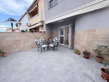 Alquiler de chalet adosado en Calle Urbano Arregui, 87 - Photo 2