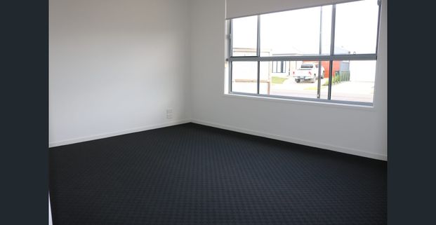 Convenience Plus! - Photo 1