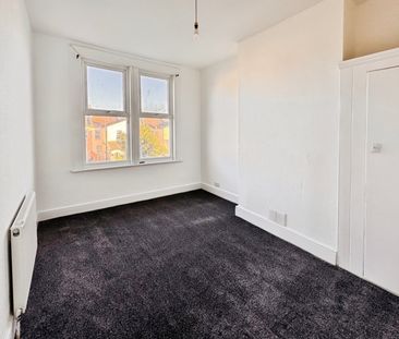 Cliff Avenue, Westcliff-On-Sea - Photo 6