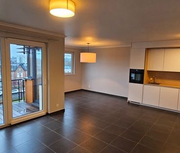 Appartement te huur - Photo 1