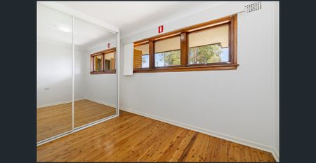 Freshly Updated 3-Bedroom Home Ready for Comfortable Living - Photo 2