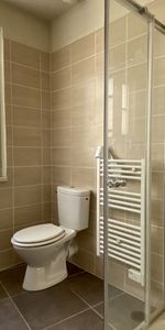 Location Appartement 1 pièce 33m² - Photo 4