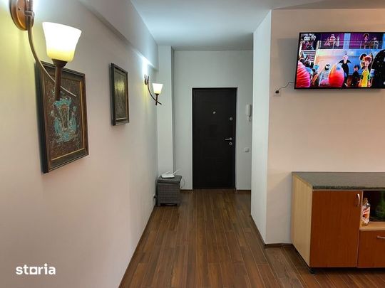 Inchiriez apartament - Photo 1