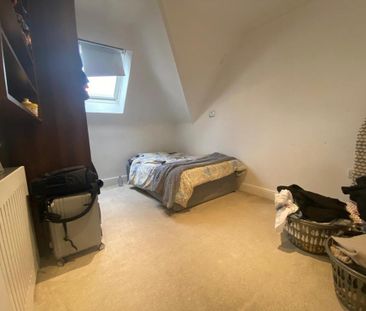 3 bedroom apartment to rent - Photo 5