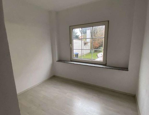 Gepflegte 2,5-Zimmerwohnung mit schöner Aussicht und ruhiger Lage - Photo 1