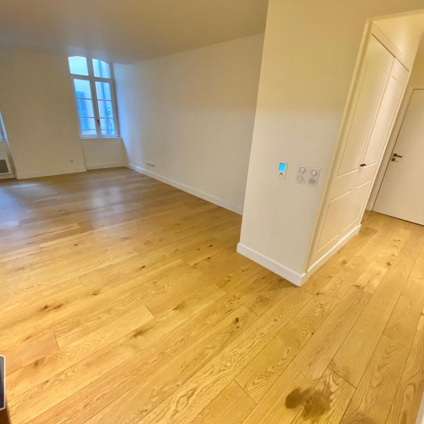 Location Appartement 3 pièces 63m² TOULON 83000 - Photo 1