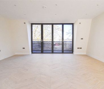 Stunning 2 bedroom Penthouse apartment to rent at this prestigious ... - Photo 4