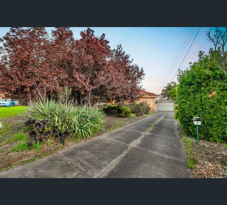 5 Meg Court, Modbury, SA 5092 - Photo 3
