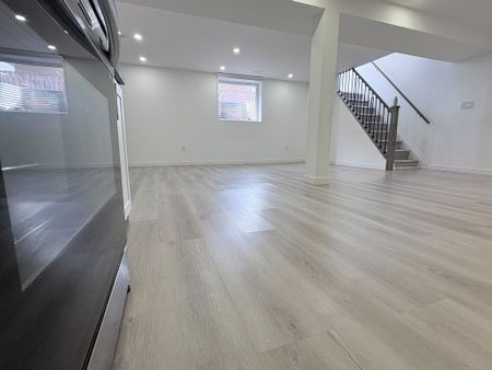 For Lease - 63 Champlain Avenue Unit# 2, Hamilton, Ontario - Photo 5