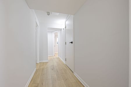 For Lease - 225 Septonne Avenue Unit# B, Newmarket, Ontario - Photo 5