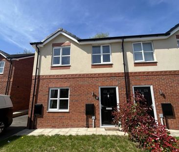 Elderfield Road, Bolton - Photo 1