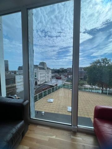 2 bedroom flat to rent - Photo 4