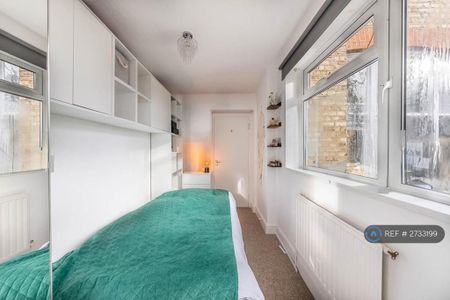 2 bedroom flat to rent - Photo 5