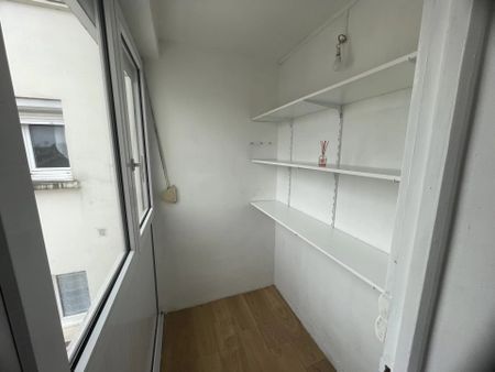 Location Appartement 3 pièces 53 m2 à Saint-Quentin - Photo 4