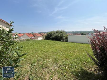 Location Appartement 2 pièces 43m² ISSOIRE 63500 - Photo 4