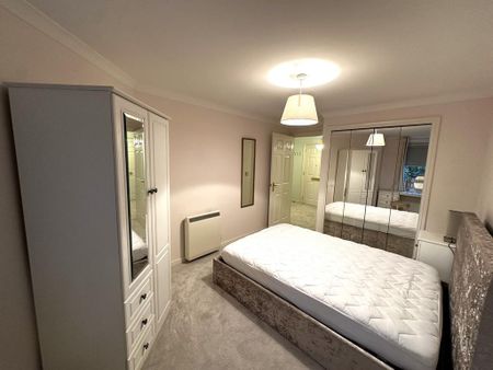 1 bedroom flat to rent - Photo 5