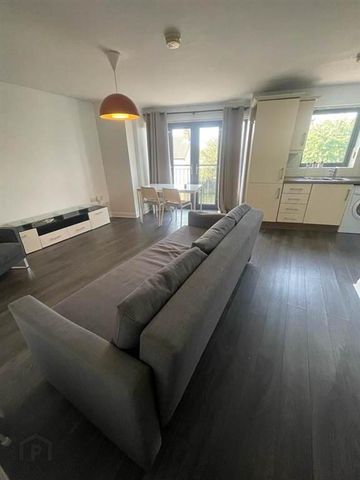 Apartment 11 Gardiners Square 9 Brown Square, Belfast, BT13 2BW - Photo 2