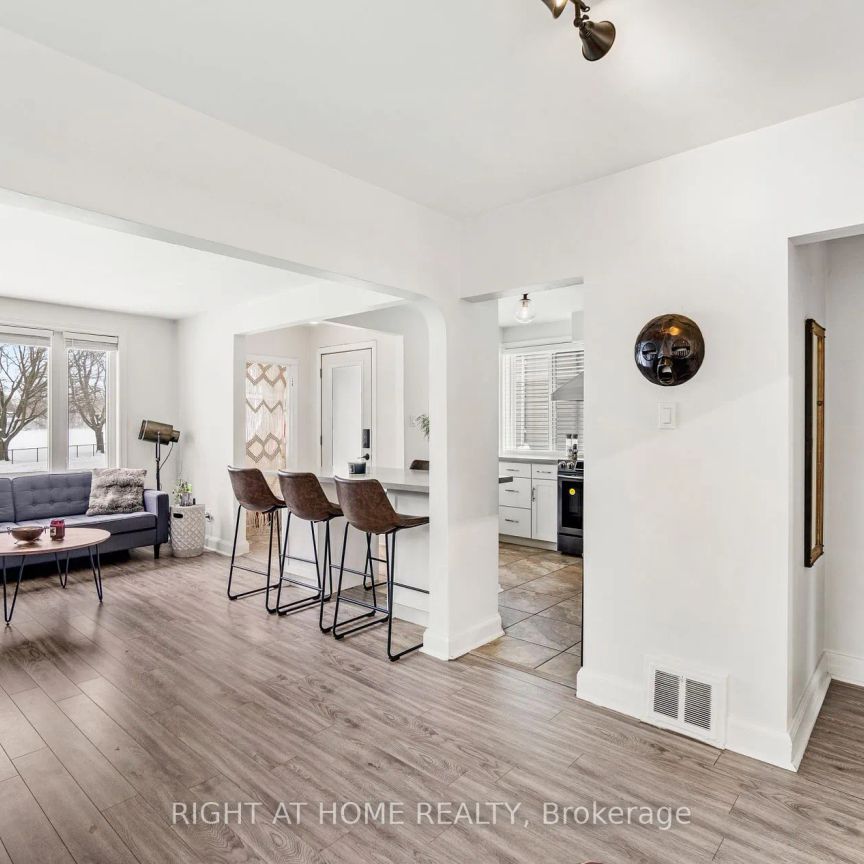 Detached Home For Lease | E8332698 - Photo 1