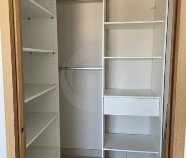 Location Appartement 2 pièces 66m² SETE 34200 - Photo 2