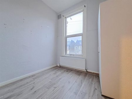 2 Grove Green Road, London E11 - Photo 5