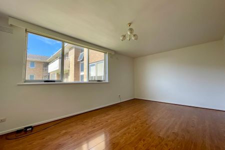 7/36 Disraeli Street, Kew - Photo 3