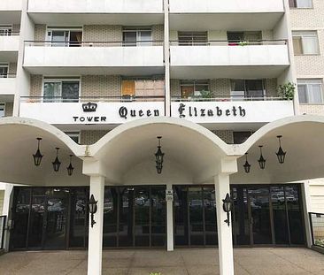 Queen Elizabeth Tower | 44 Queen Street North, Hamilton - Photo 1