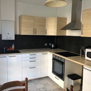 Location Appartement 3 pièces 59m² MONT ST AIGNAN 76130 - Photo 3