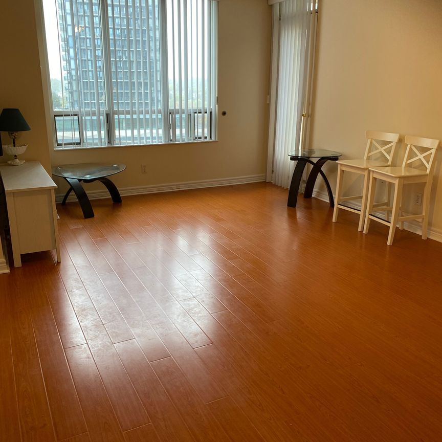 For Lease - 256 Doris Avenue Unit# 1002, Toronto, Ontario - Photo 1