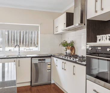 Rototuna Family Living - Photo 2