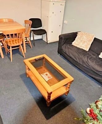 4 Bed - 14 Elizabeth Street, Hyde Park, Leeds - LS6 1JF - Student - Photo 1