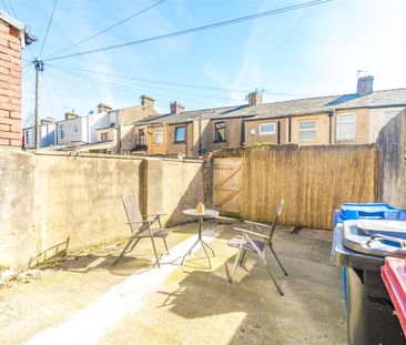 Newton Street, Darwen - Photo 1