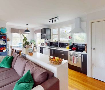 Linton - 3 Bedrooms - Photo 4