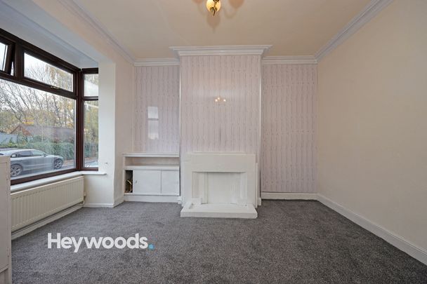 2 bed terraced house to rent in Manor Street, Stoke-on-Trent, Staffordshire - Photo 1