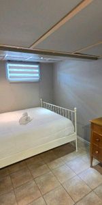 Beau 3 ½ tout inclus dans un sous-sol (bachelor) – Libre mi-octobre (Bail à durée déterminée / option long terme) - Photo 4
