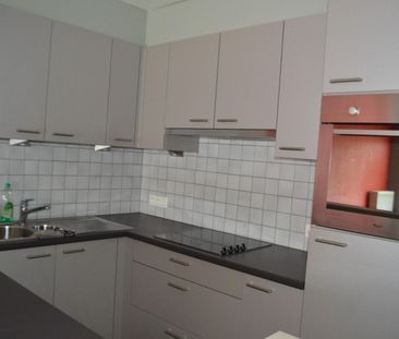 MERE - Ruim appartement in de dorpskern. - Photo 2