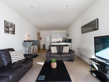 2 bedroom apartment to rent - Photo 3