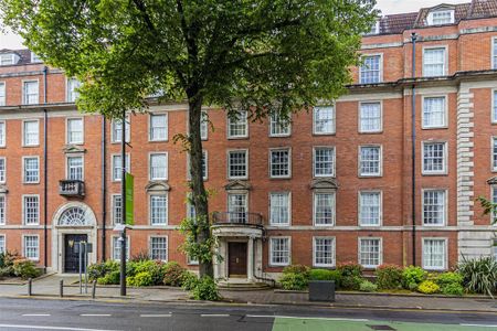 3 bedroom flat to rent - Photo 5